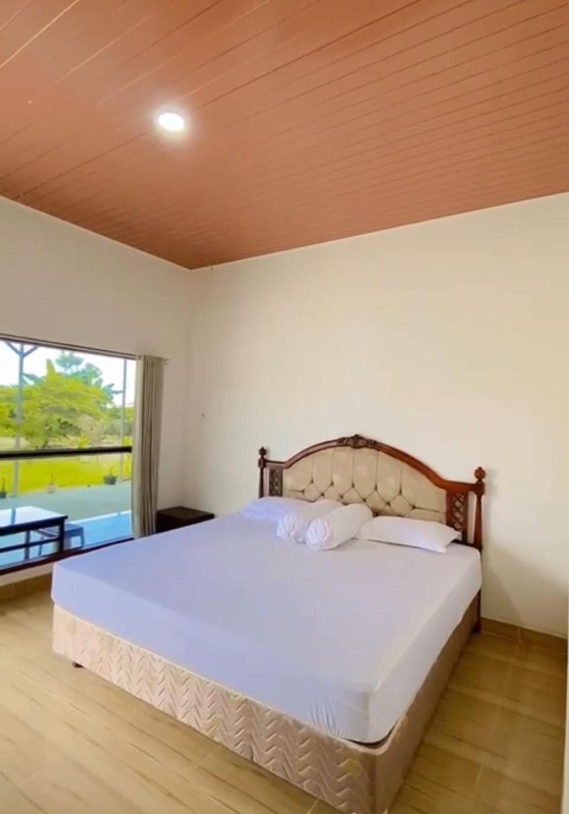 Amadeo Guest House Ratodena ภายนอก รูปภาพ